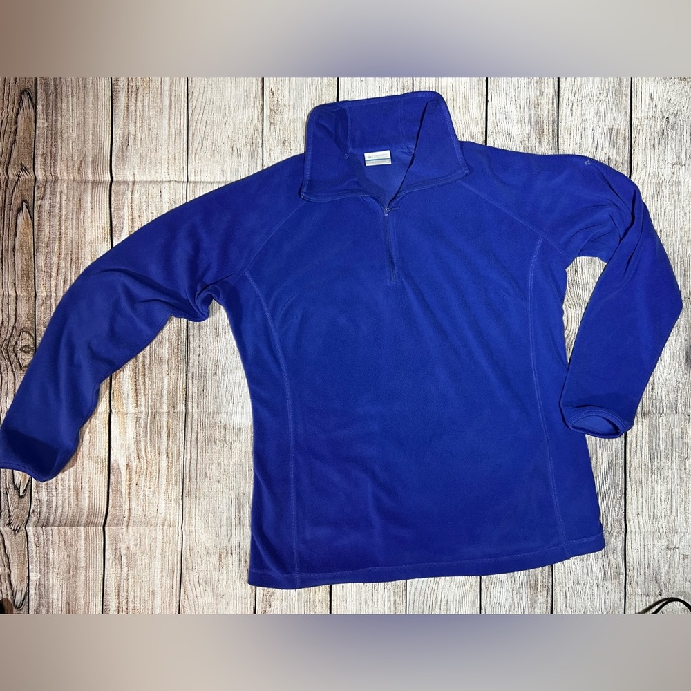 Lightweight Columbia Pullover
